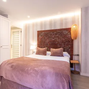 serennia-fira-gran-via-exclusive-rooms.top-hotels-tarragona.com/