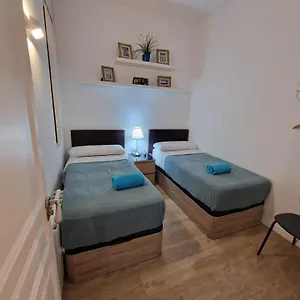 Bed and breakfast En Roger De Flor